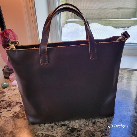 Portland Leather Medium Crossbody Tote w/Zipper, Grizzly - Picture 2 of 9